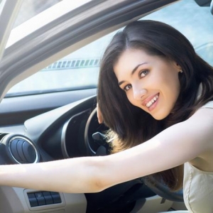 高颜值高性能会撩妹 这车是真正的少女杀手！