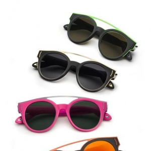 纪梵希推出全新2016霓虹色系太阳眼镜