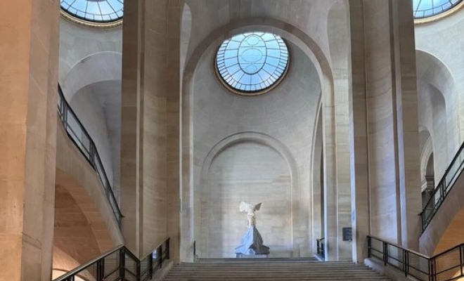 最最经典的格纹，也能穿出不一样的时尚品味